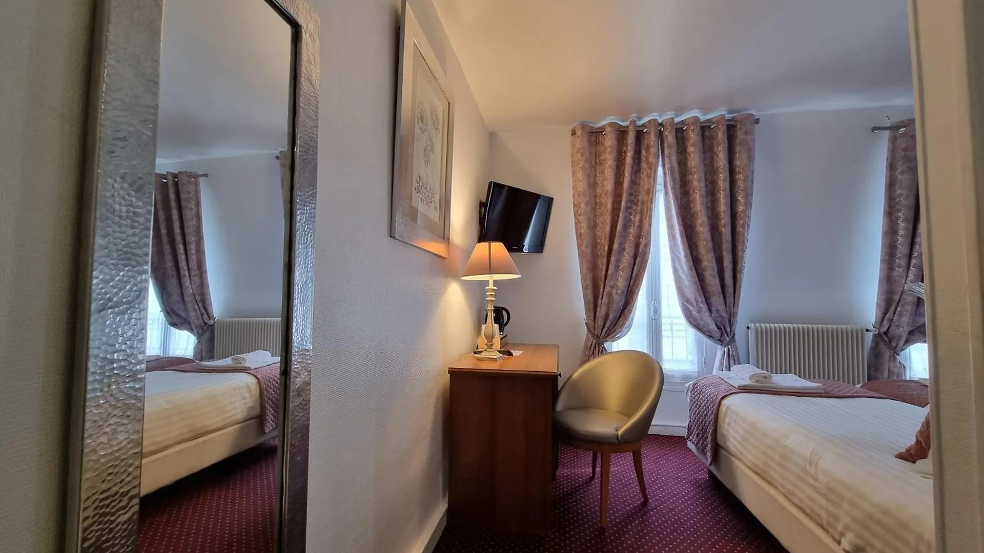 Hôtel France Eiffel Paris 3*,